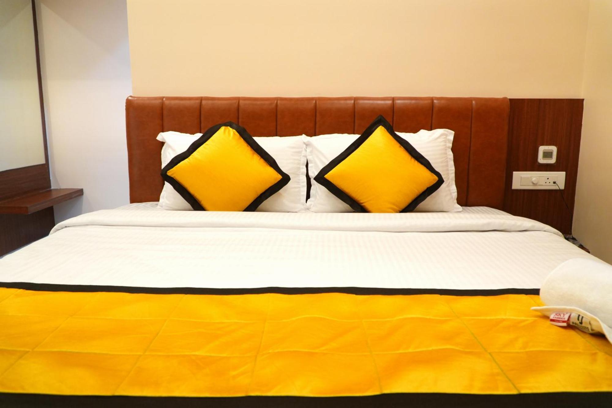 Uj Pallazzio - Business Class Luxury Hotel Tiruvannamalai Luaran gambar