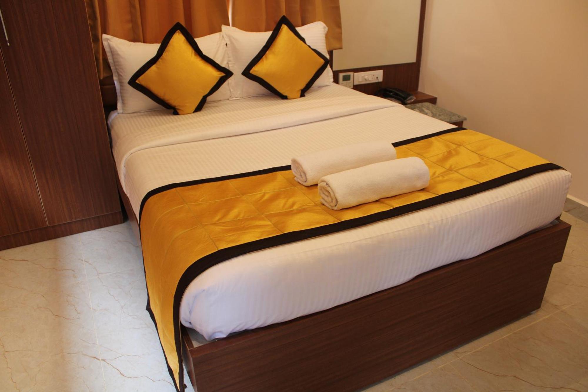 Uj Pallazzio - Business Class Luxury Hotel Tiruvannamalai Luaran gambar