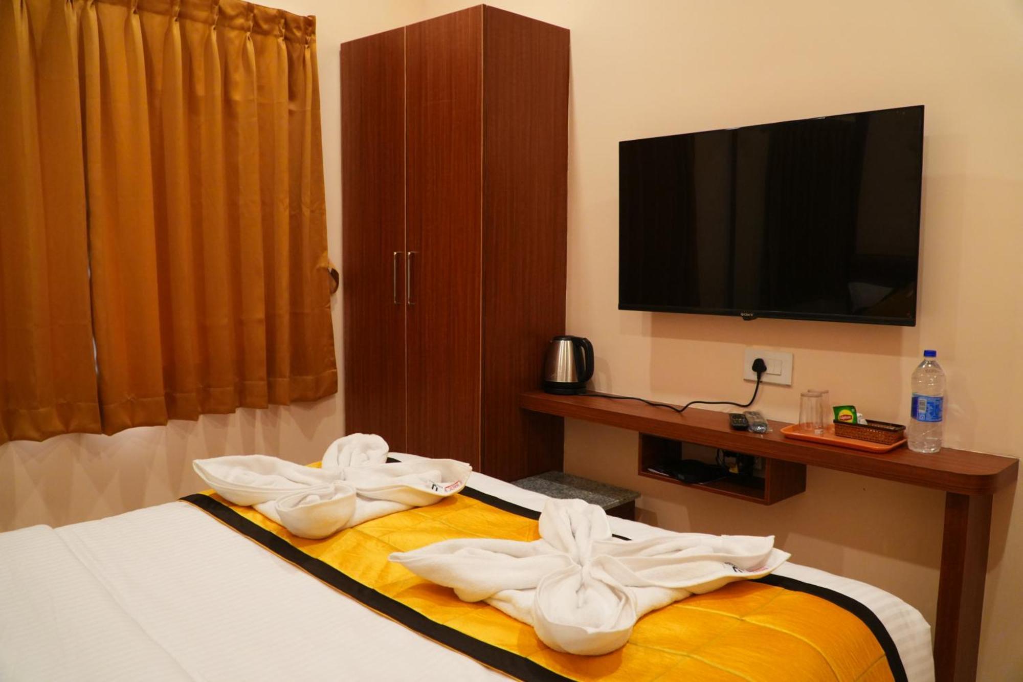Uj Pallazzio - Business Class Luxury Hotel Tiruvannamalai Luaran gambar